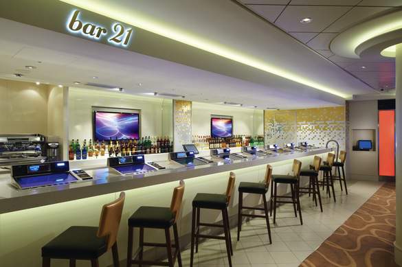 NCL Norwegian Breakaway Bar 21.jpeg